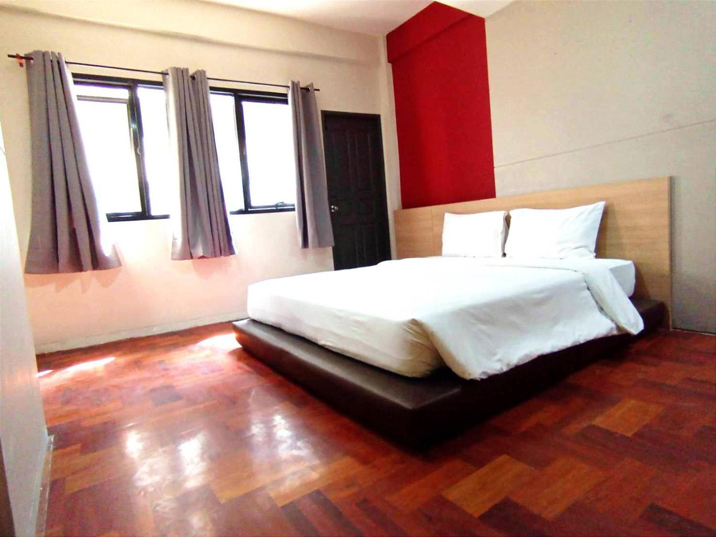 Go Inn Silom โกอินน์ สีลม - สถานีรถไฟฟ้าเซนต์หลุยส์ Bangkok Camera foto