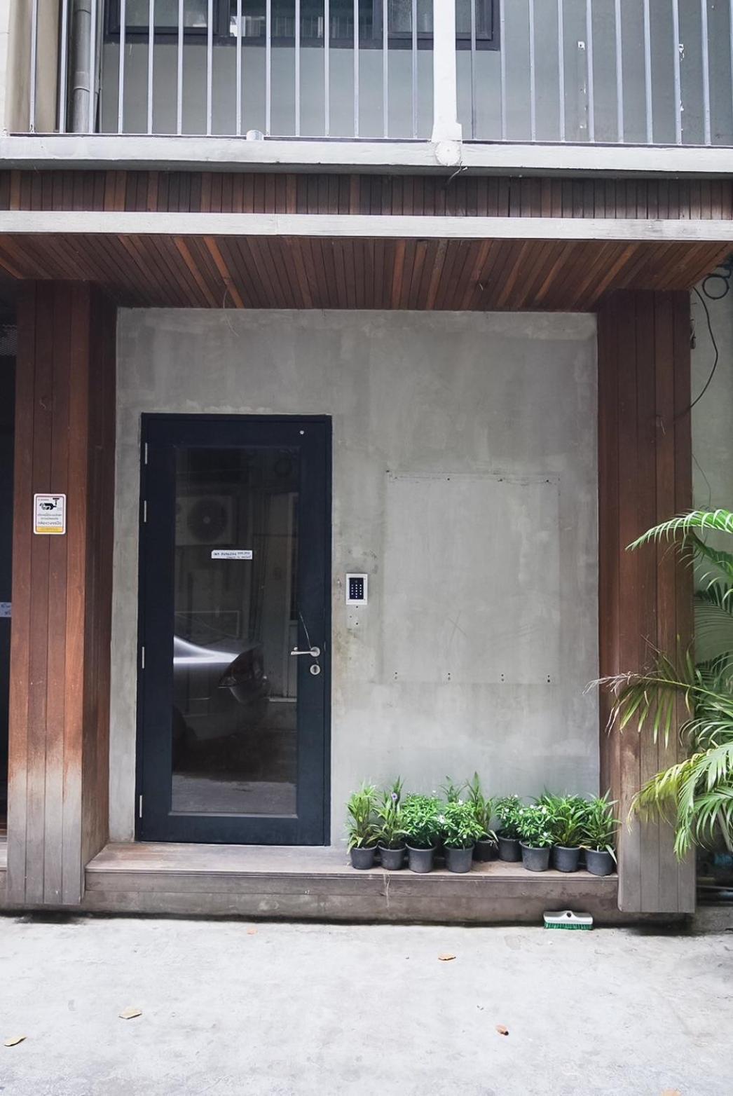 Go Inn Silom โกอินน์ สีลม - สถานีรถไฟฟ้าเซนต์หลุยส์ Bangkok Esterno foto
